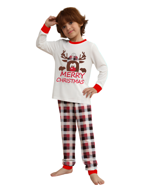 Discreet reindeer wearing a beret, authentic checked family pyjamas