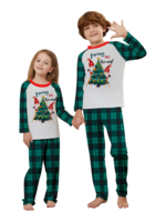 Albero di Natale decorato dagli elfi, con la scritta "Buon Natale".