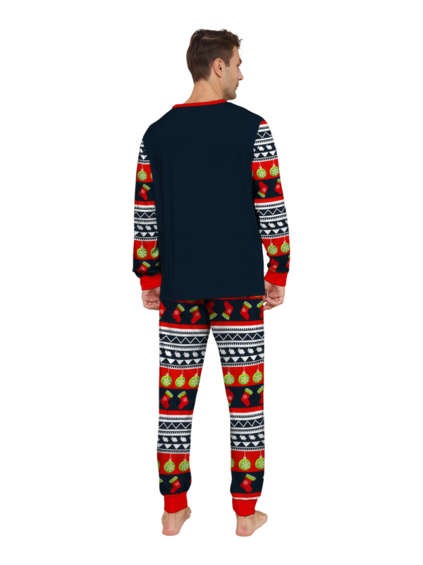 Pijama familiar de Navidad con rayas rojas y negras, motivos navideños
