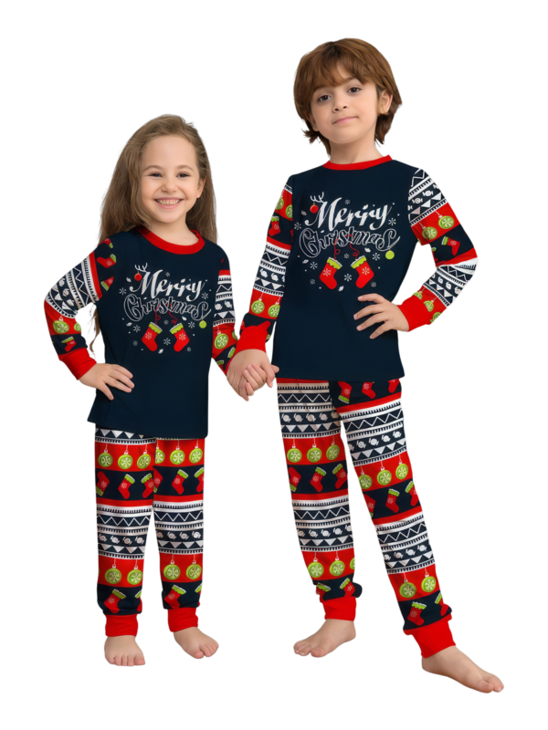 Pijama familiar de Navidad con rayas rojas y negras, motivos navideños