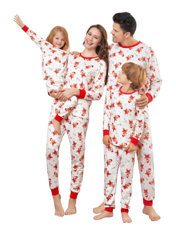 Pequeño pijama de Navidad blanco con motivo de pan de jengibre para la familia, parejas